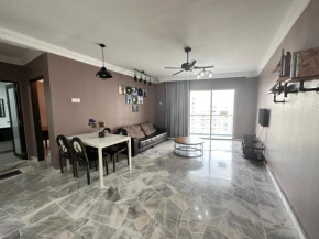 B 13a-7 De MARINA VIEW VILLAS